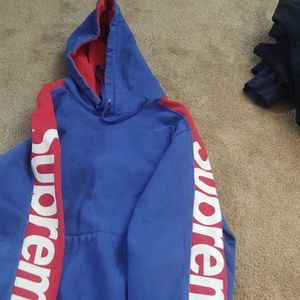 Supreme hoodie